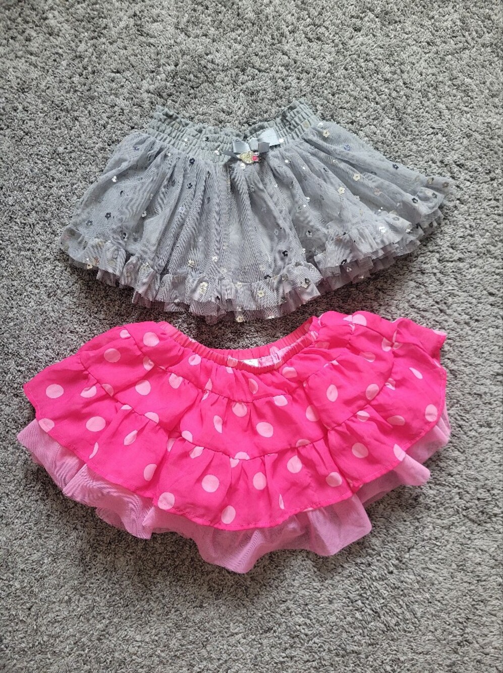 Disney Pink Minnie Mouse Elastic Waist Skirt & Gry Hello Kitty Size 5 Toddler